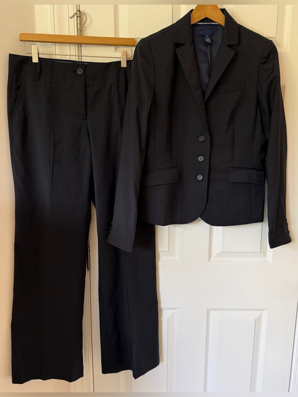 J. Crew Favorite Fit Blue Pinstripe Blazer & Wide Leg Wool Pant Suit Size 10 EUC